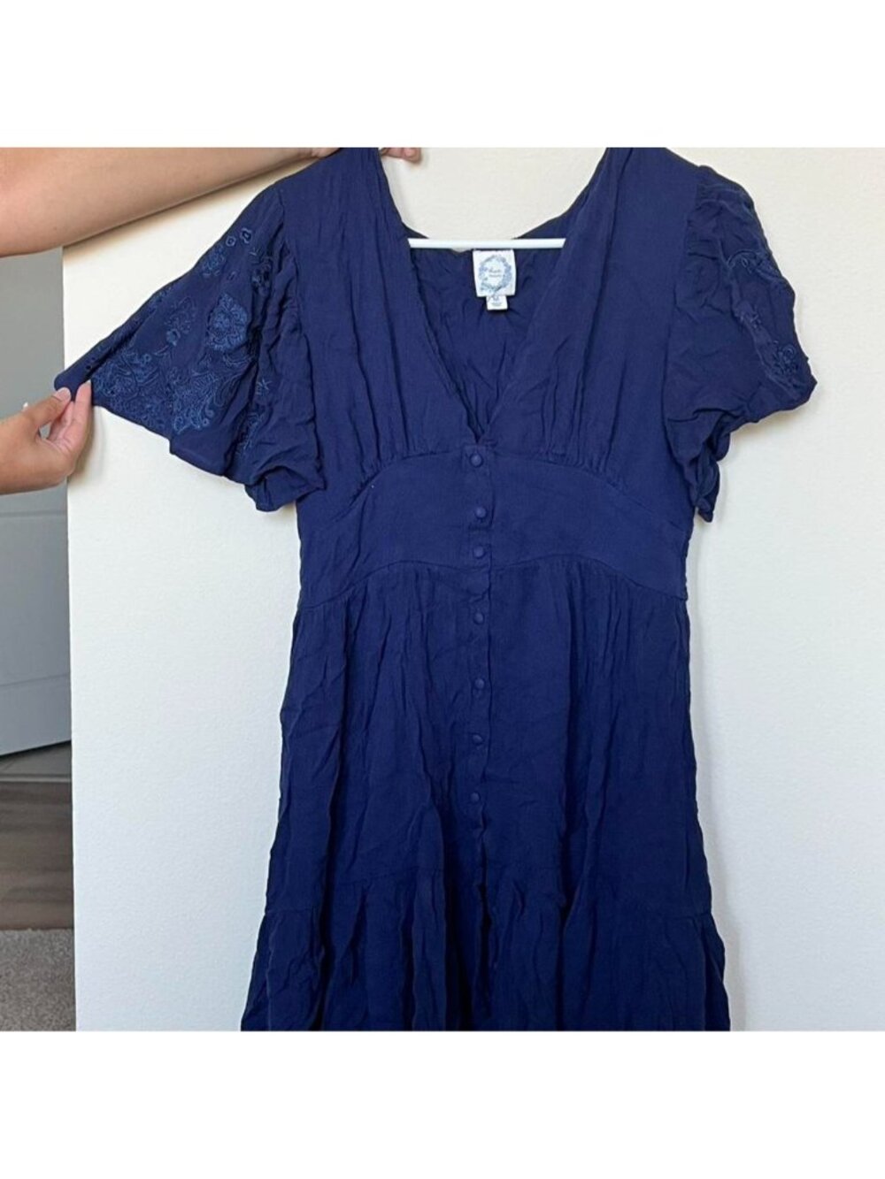 Blue embroidered babydoll dress with puff sleeves Size M #cottagecore #vintage